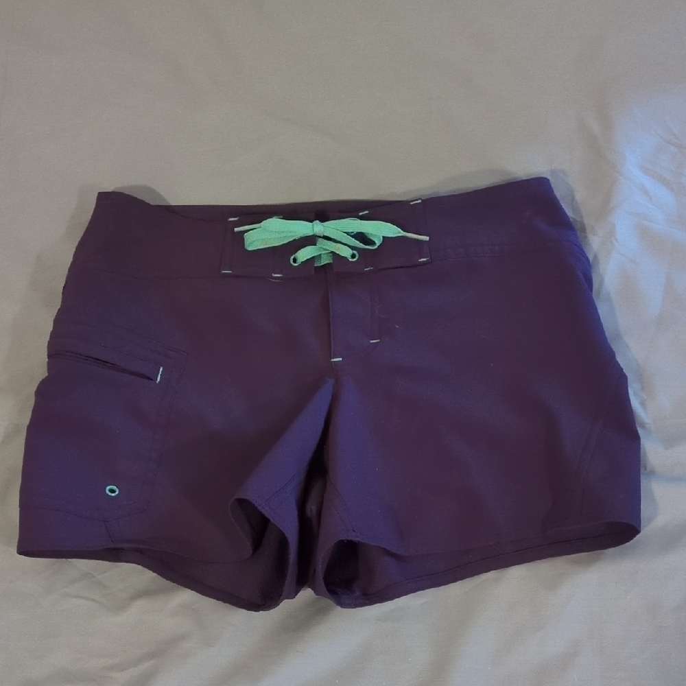 Athleta Purple Swim Shorts with Pastel Green Accents Size 4